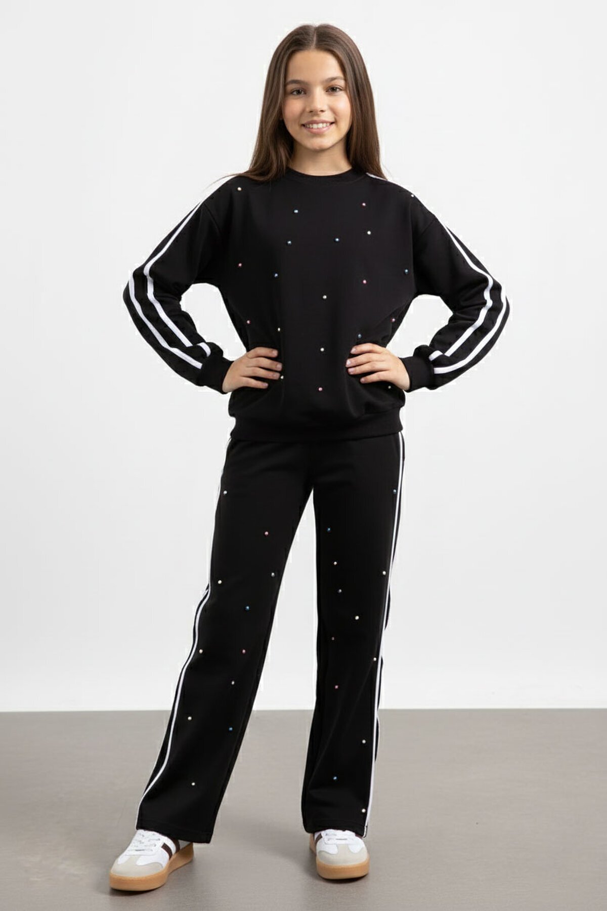 Black Pearl Embroidered Crew Neck Girls Striped Tracksuit 21291
