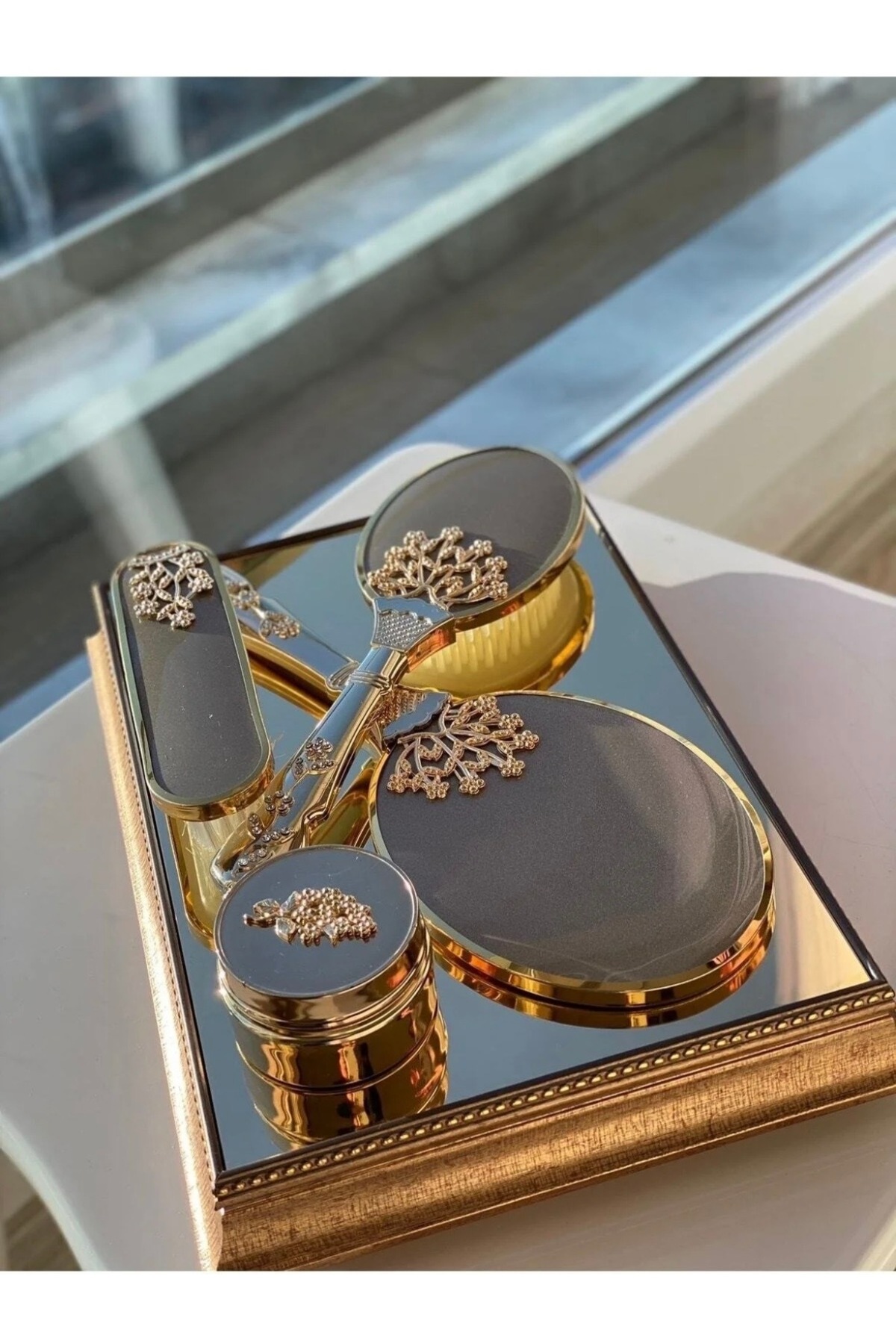 Genel Markalar GELİN AYNA TARAK SETİ LÜKS GOLD — طلایی AYNASETGOLD