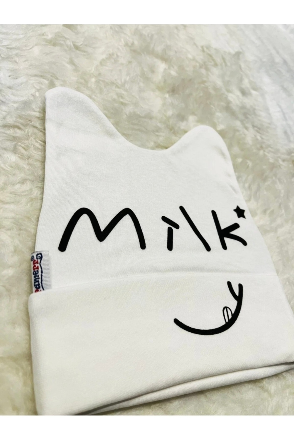 anne dokunuşu gibi KUZUM BEBE Siyah Beyaz Gri 3’'lü Milk Figürlü Kız Erkek Bebek Çocuk Penye Şapka Bere fotoğrafı 3 (önizleme)