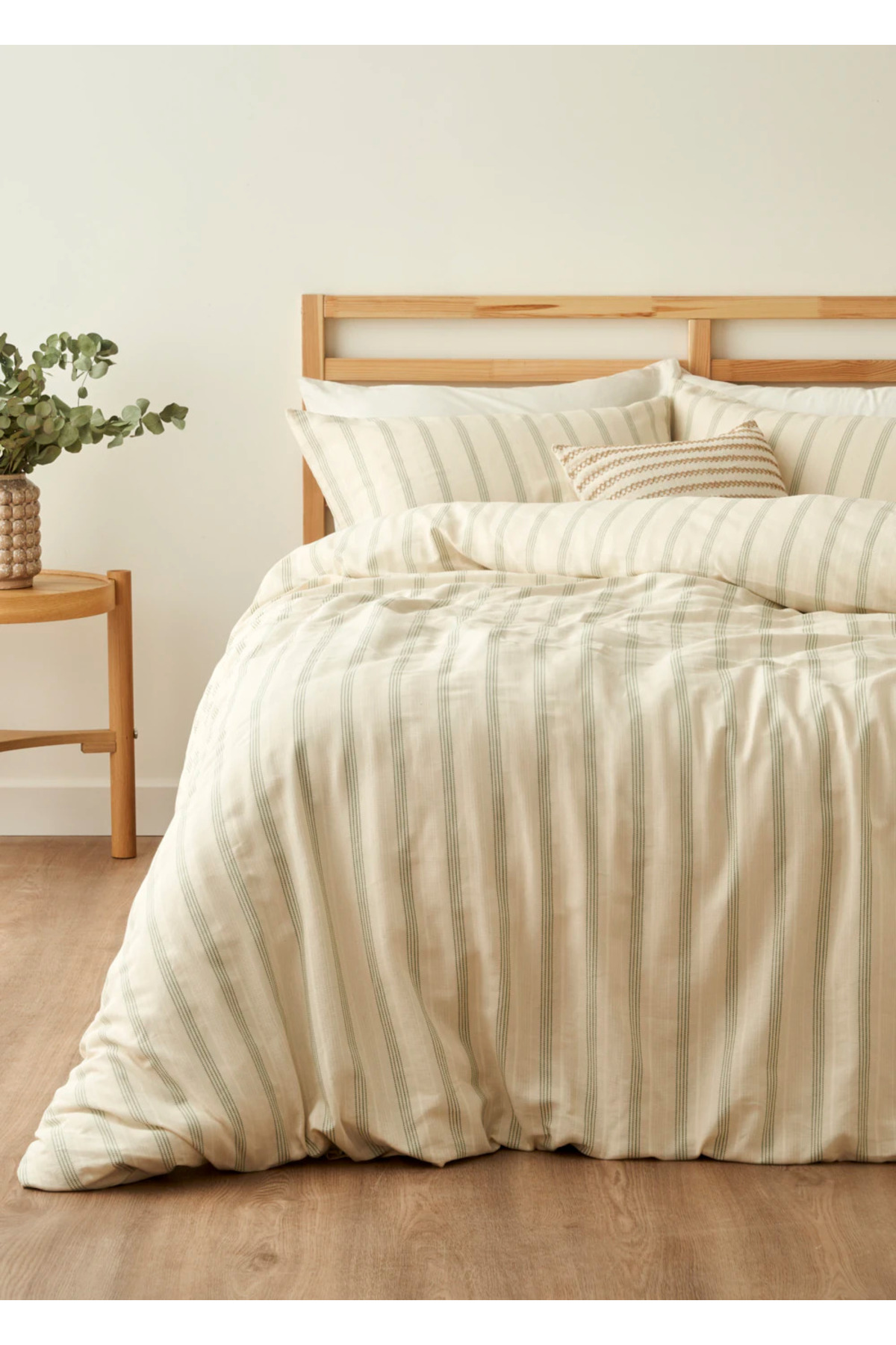 100% Cotton Valeria Double Duvet Cover Set Green (200x220 cm)