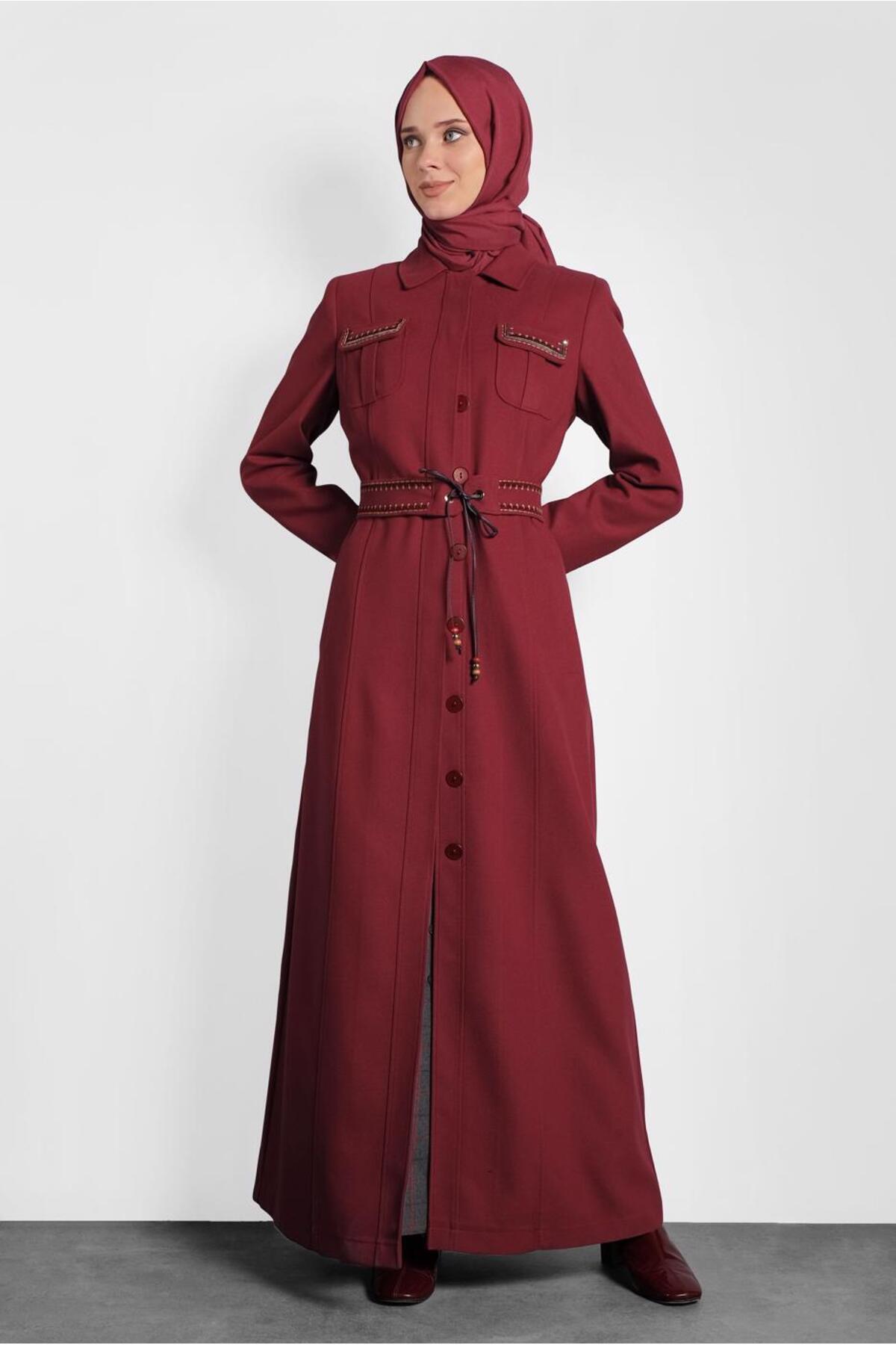 EMBROIDERY DETAILED TOPCOAT 10010