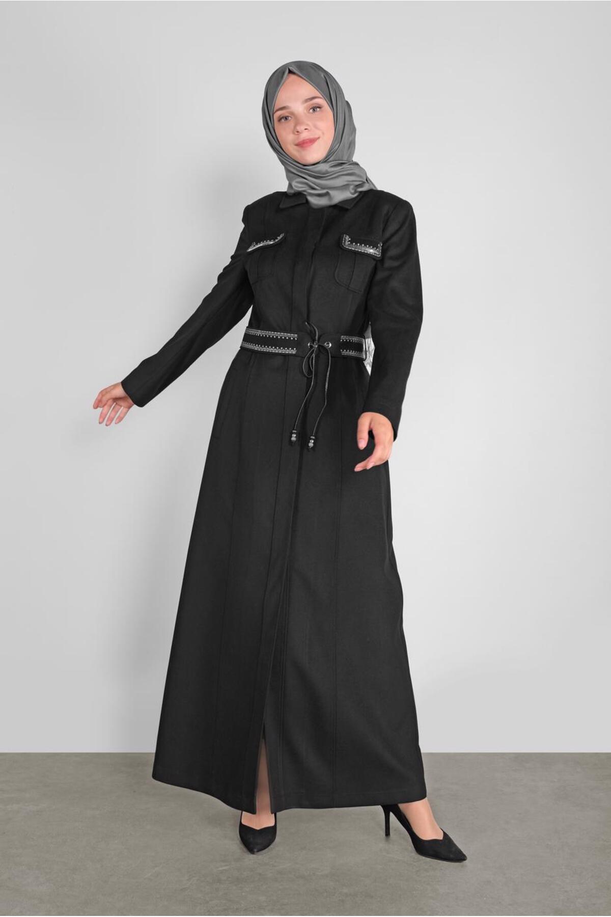 EMBROIDERY DETAILED TOPCOAT 10010