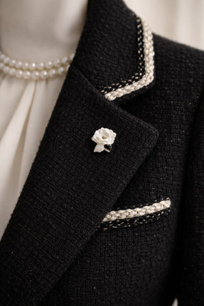 BULYGIN Porselen Broş Zarif Çiçek Tasarım El Yapımı Beyaz