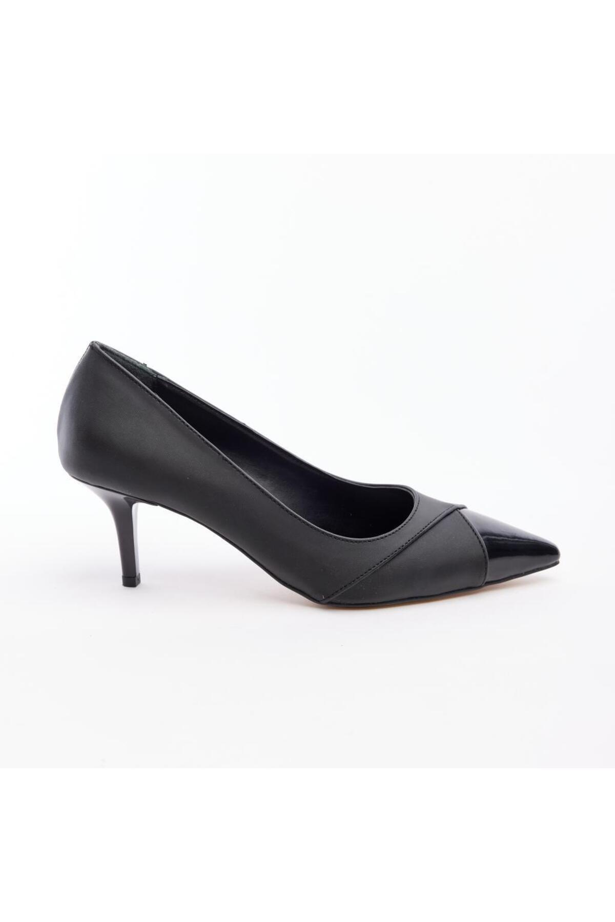 Women's Short Slim Heel Stiletto