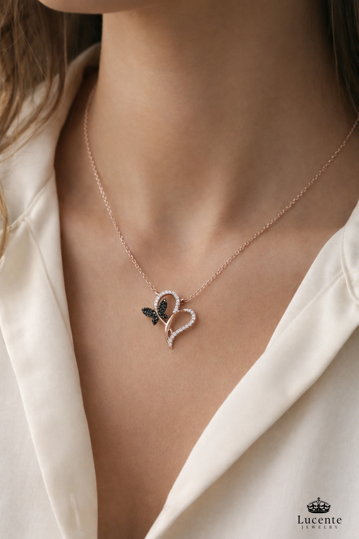 Lucente Jewellery 925 Ayar Aşk Güven Bağlılık ve Sadakat Simgesi Kelebekli Kalp Sonsuzluk Kararma Karşıtı Rodyum Güçlendirmeli Rose Gümüş Özel Gün Hediyesi 45 Cm Zincirli Sonsuz Kalpli Kelebek Küpe Hediyeli Kadın Kolye görsel 2