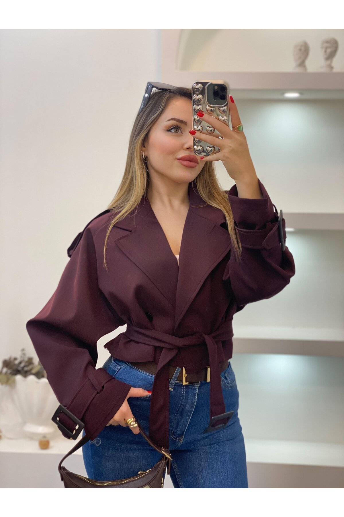 Lady Pixie Kadın Kemer Detaylı Dikişsiz Kısa Trençkot görsel 4