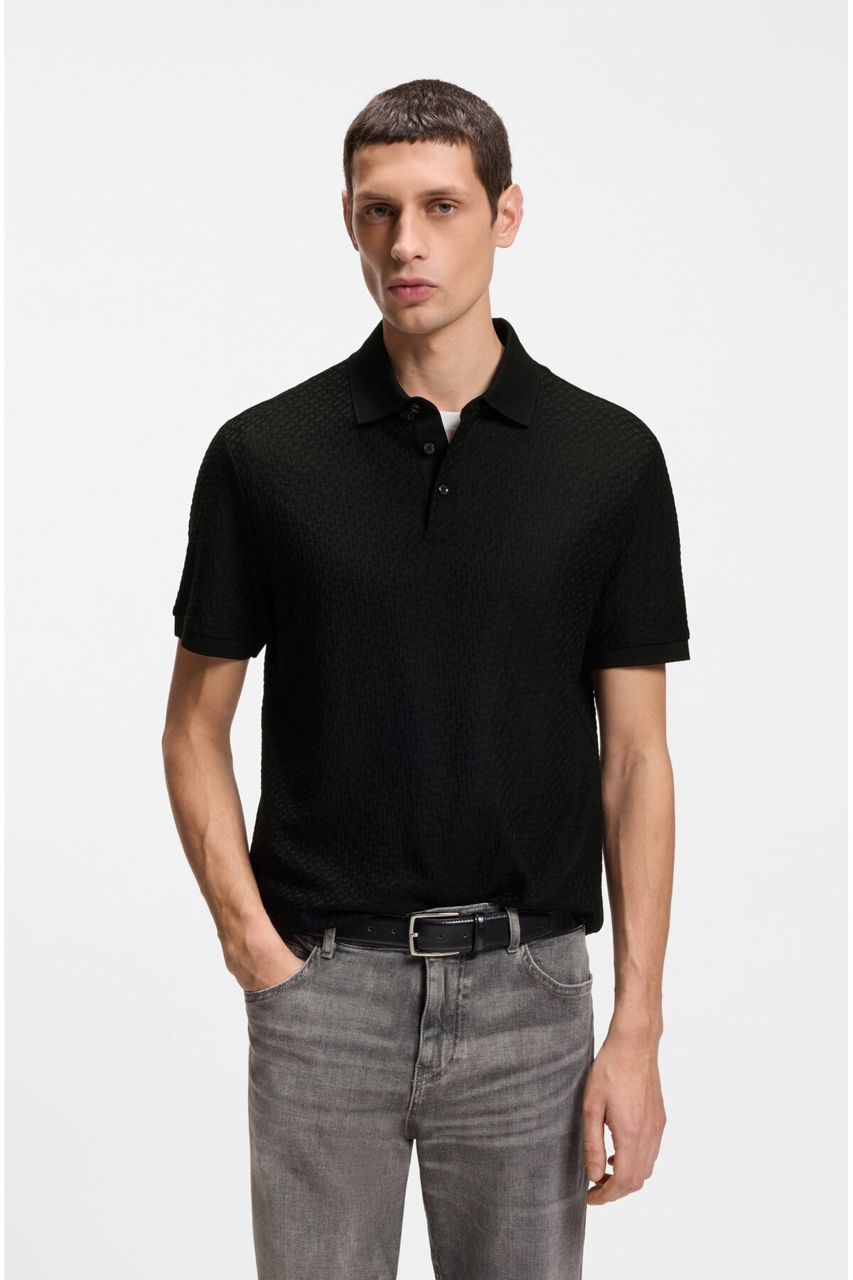 باس تی‌شرت مردانه یقه گرد آستین کوتاه طرح مونوگرام، جنس کتان، جنس کتان ۱۰۰٪ نخ، کد ۵۰۵۵۷۴۰۳-۰۰۱