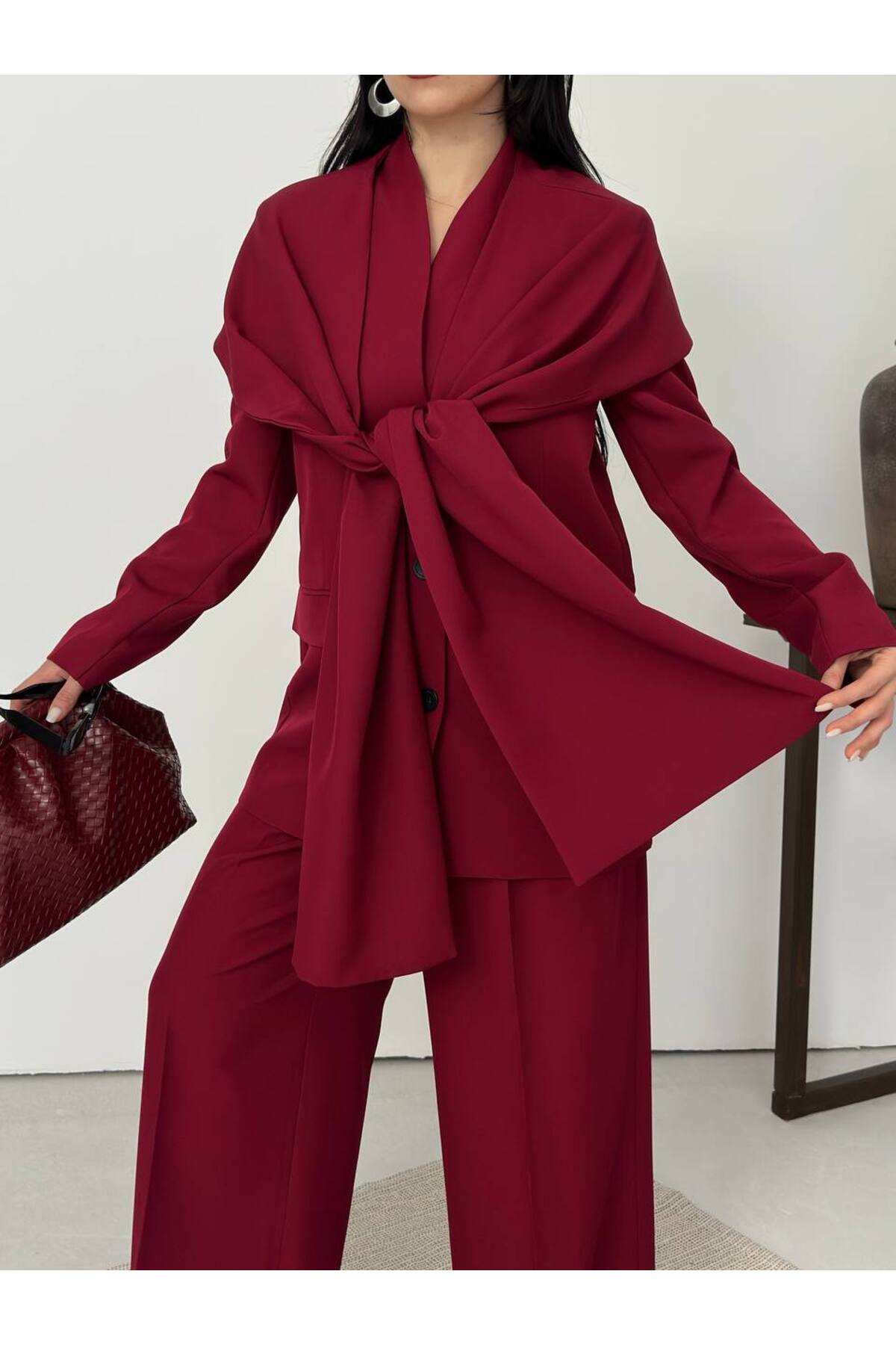Damen Cape-Detail-Kostüm Bordeaux - Görsel 3