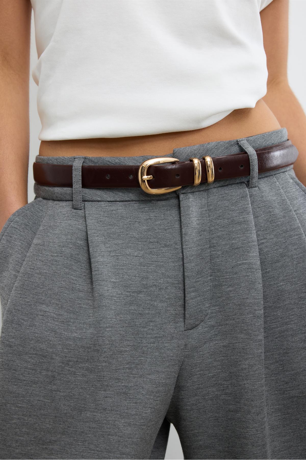 Stradivarius Basic parlak suni deri kemer görsel 4