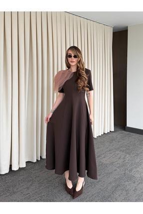 Laluvia Kahverengi Seyyar Broşlu Elbise - 3151