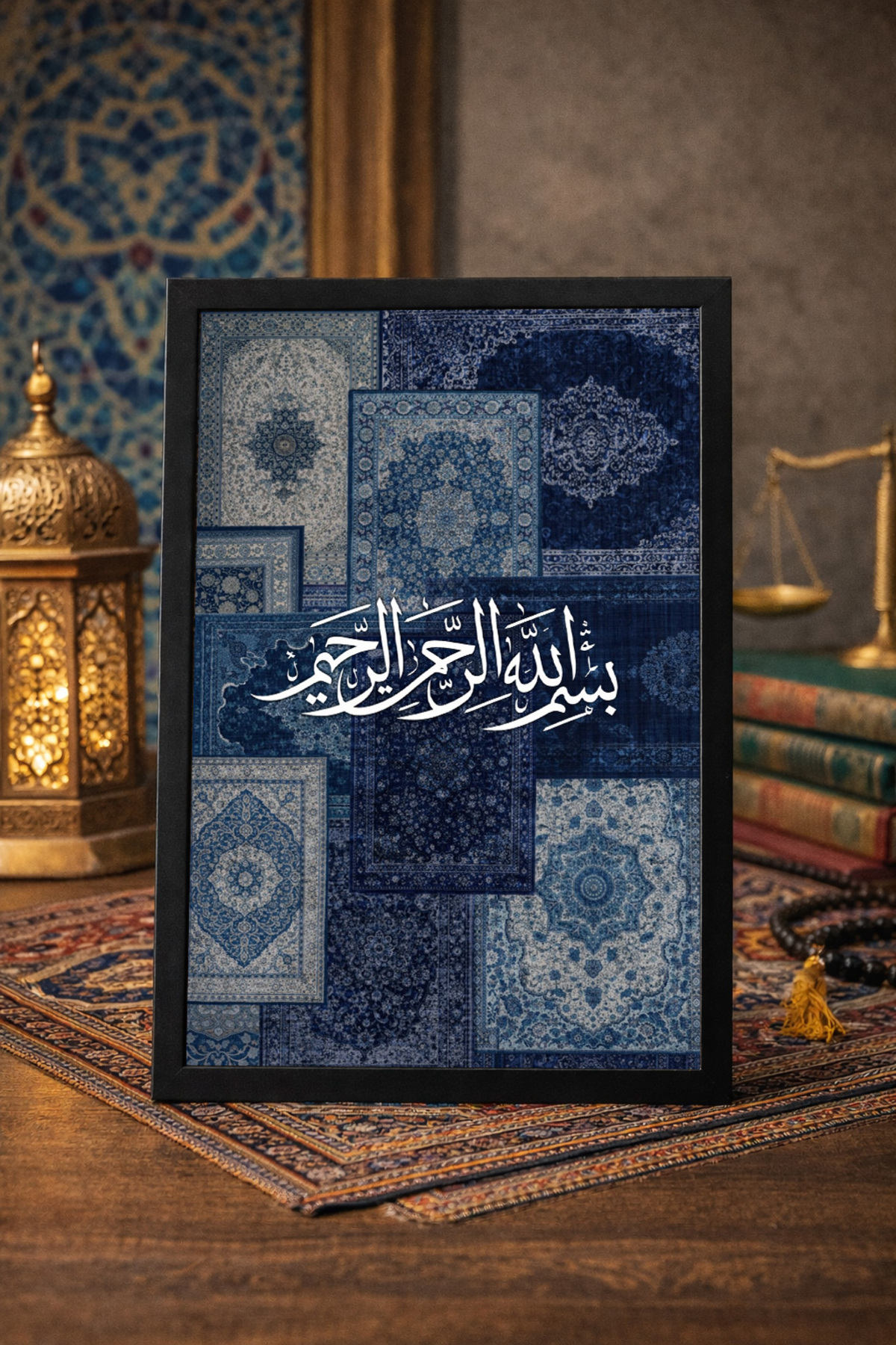 لوحة إسلامية مكتوب عليها بسم الله الرحمن الرحيم، م...