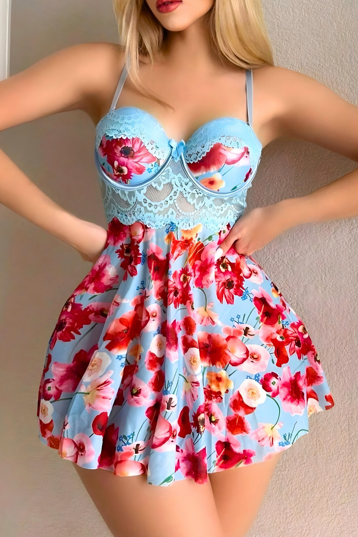 Homay Çiçek Desenli Dantel Gövdeli Gecelik