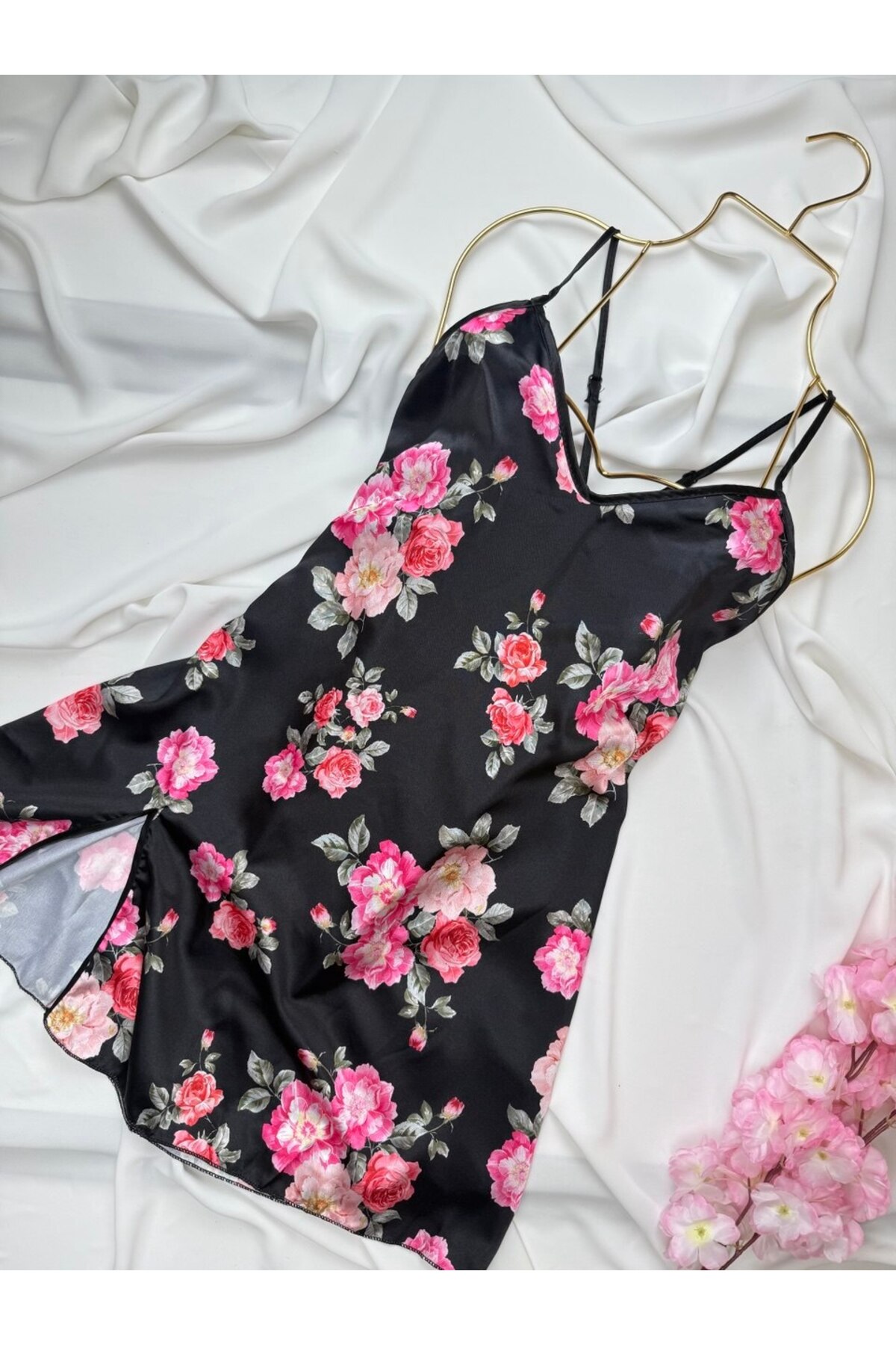 ROZENİN LINGERIE Saten Askılı Yırtmaçlı Mini Gecelik