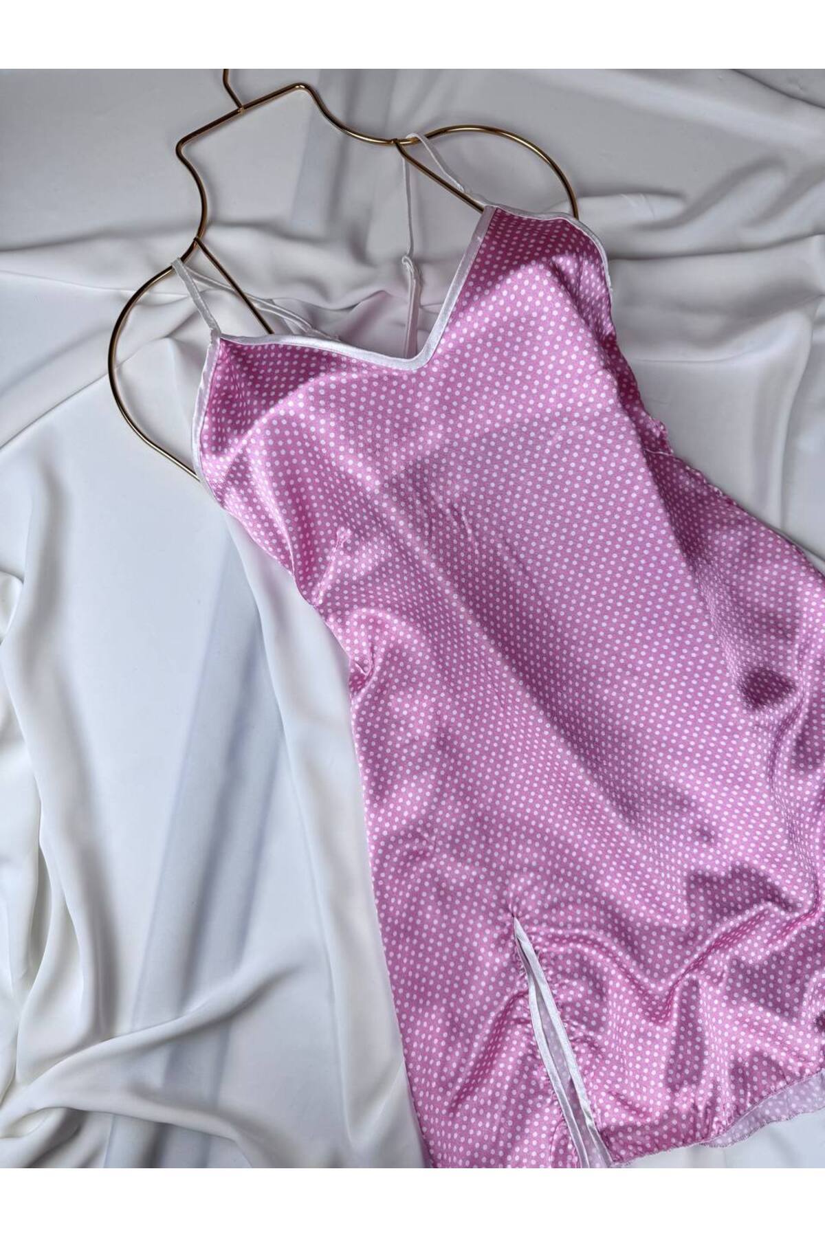 ROZENİN LINGERIE Saten Askılı Yırtmaçlı Mini Gecelik