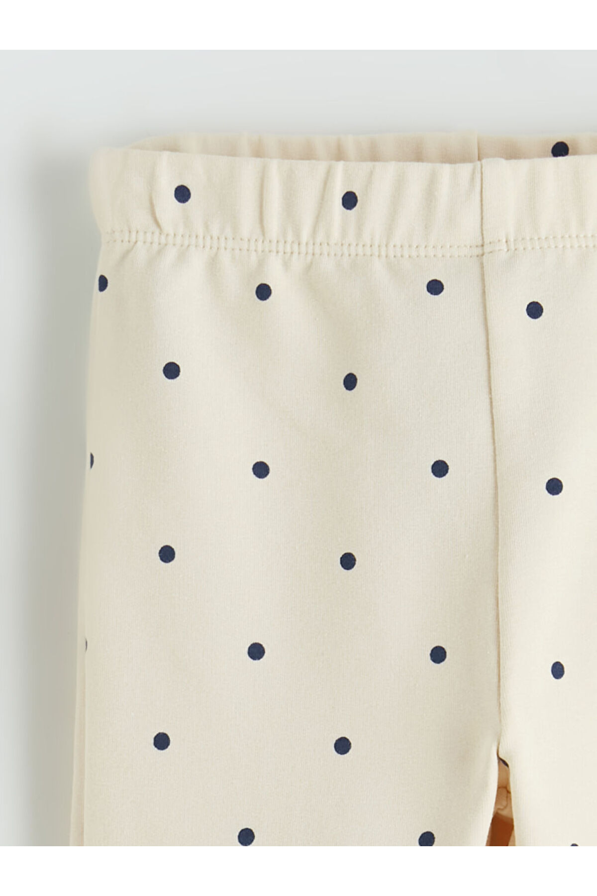 LC Waikiki Ekru Fiyonk Detaylı İspanyol Paça Kız Çocuk Tayt 2'li fotoğrafı 6 (önizleme)
