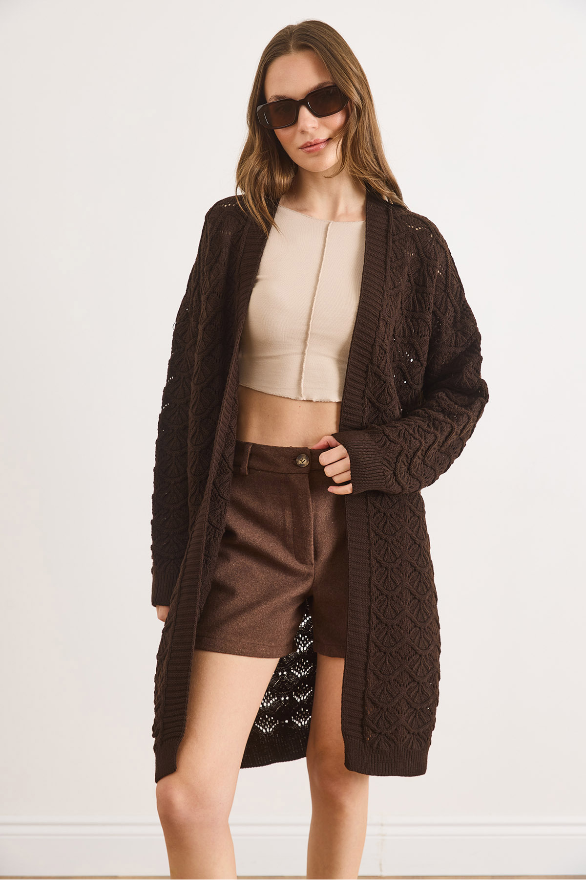 Olalook  Kadın Acı Kahve Deniz Kabuğu Desenli Uzun Mevsimlik Triko Hırka HRK-19000468 - Görsel 3