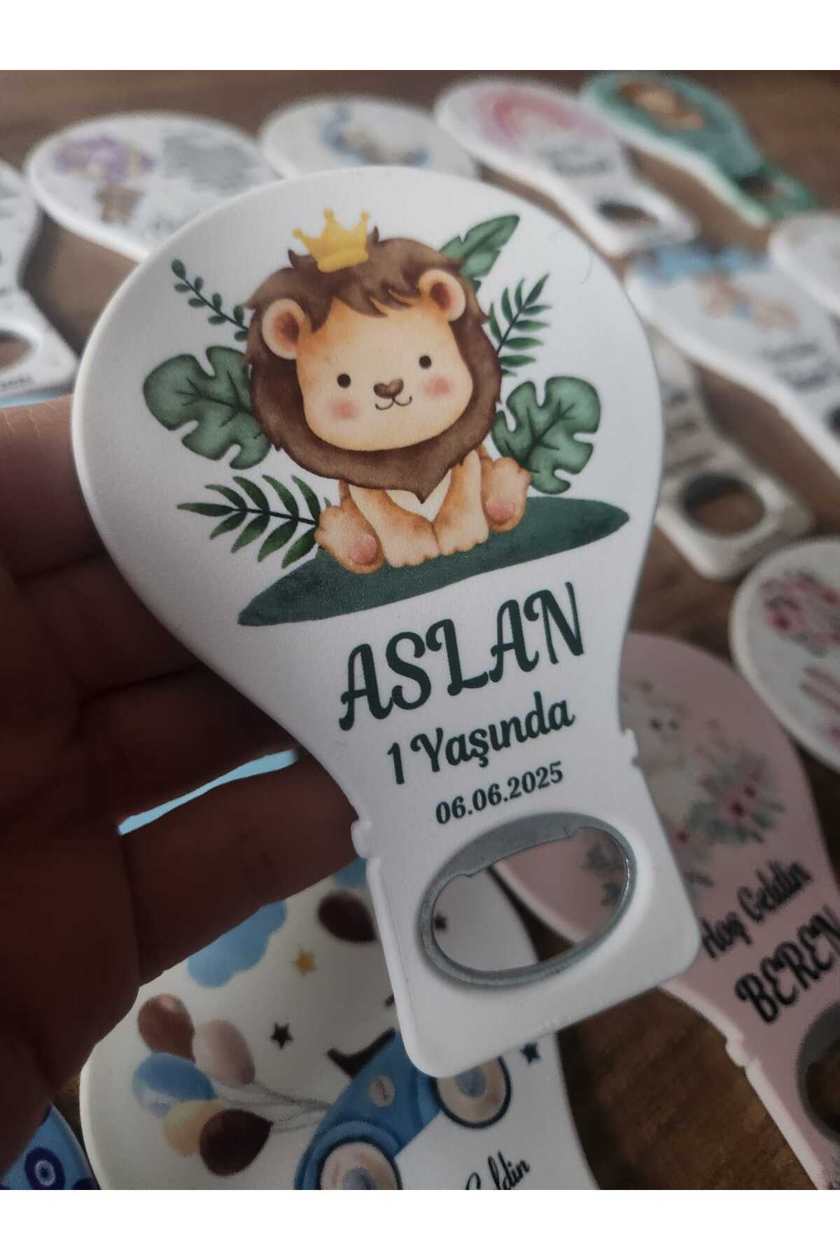 Lion Theme Balloon Opener Magnet Newborn Baby Mevlidi Birthday Gift Magnet - 10 PCS