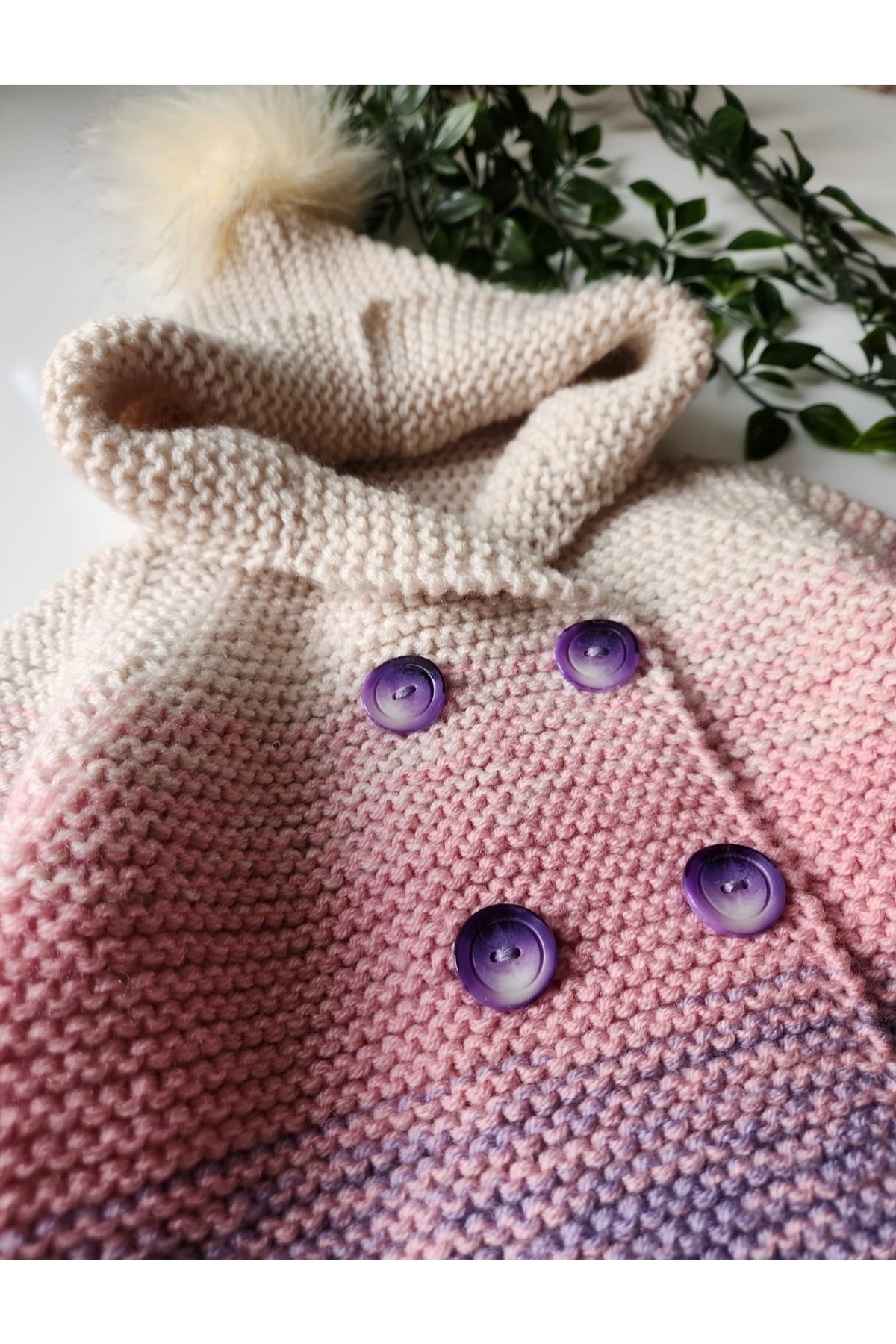 MİNOHOUSE El örgüsü kız bebek kalın kapüşonlu hırka fotoğrafı 2 (önizleme)