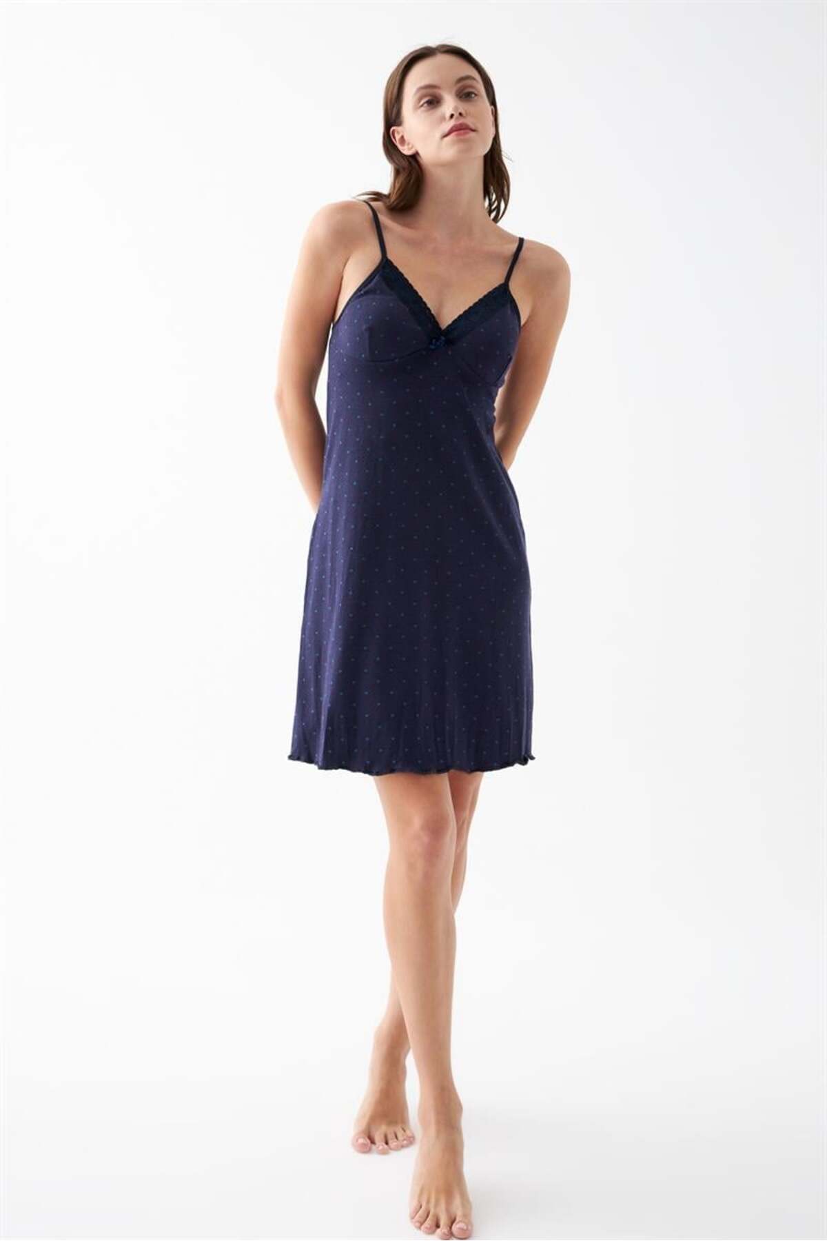 modaserdem Mdsrdm Kadın Lacivert Puantiyeli Dantel Detaylı İp Askılı Gecelik