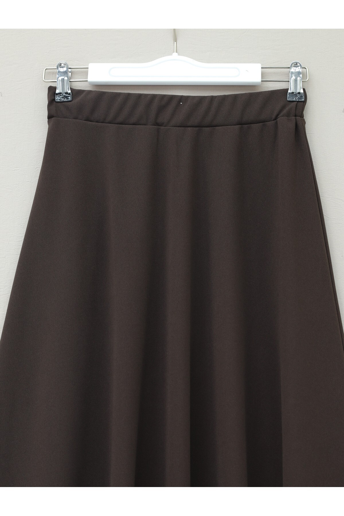 MODAQU  Beli Lastikli Kloş İthal Krep Kahverengi Etek - Görsel 3