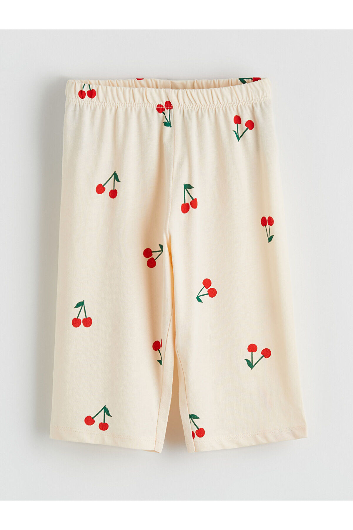 LC Waikiki Elsiva Collection Ekru Kiraz Desenli Kız Çocuk Şortlu Pijama Takımı fotoğrafı 6 (önizleme)