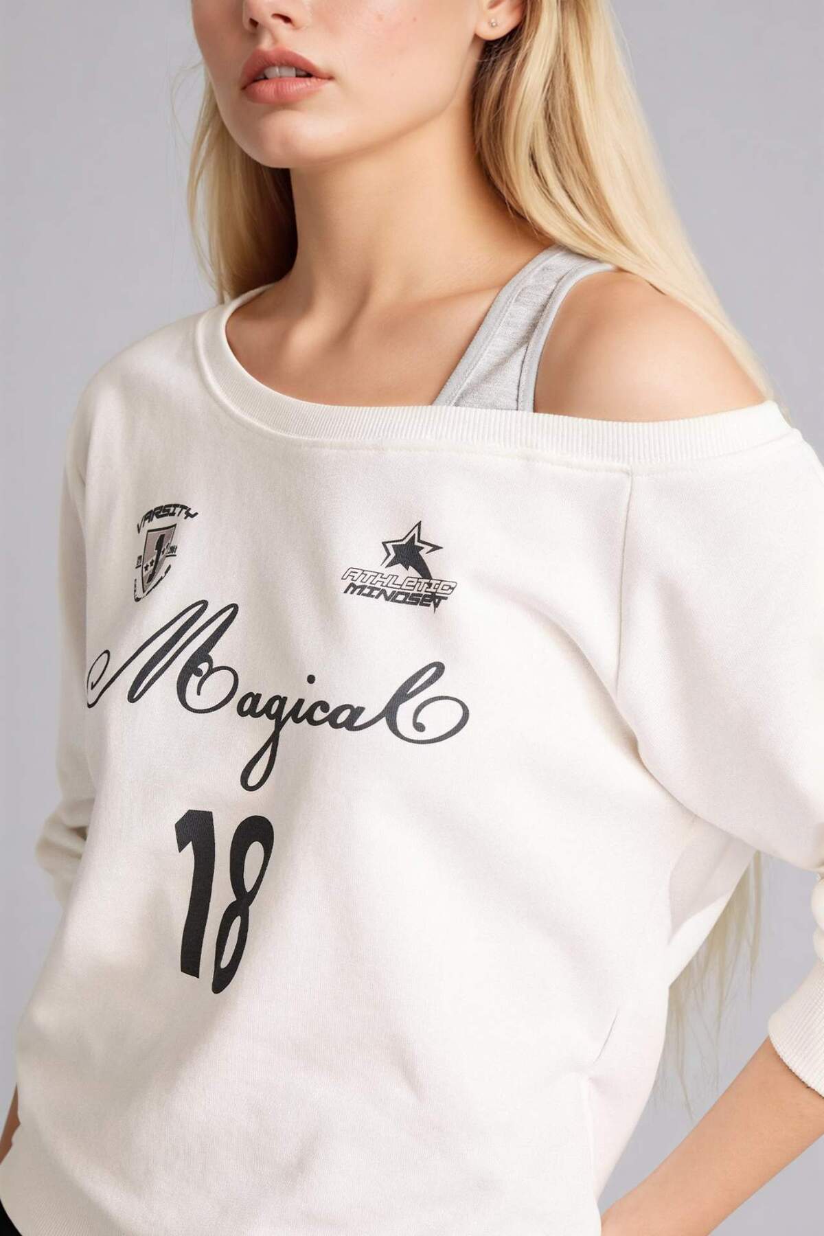 Defacto  Kayık Yaka Baskılı Sweatshirt G9614AX26SP - Görsel 4