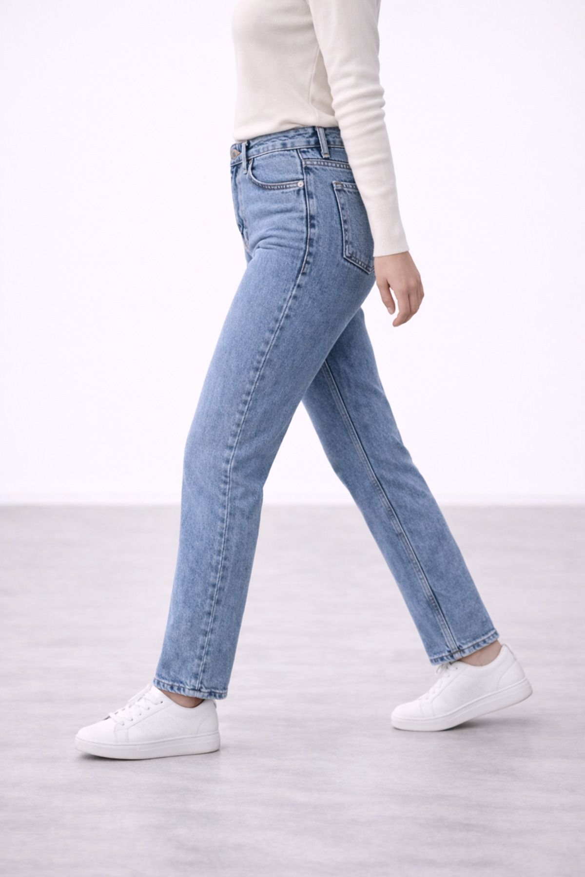 TRUEJNS  Talia Kadın Kar Mavi Yüksek Bel Likralı Trend Mom Jean - Görsel 3
