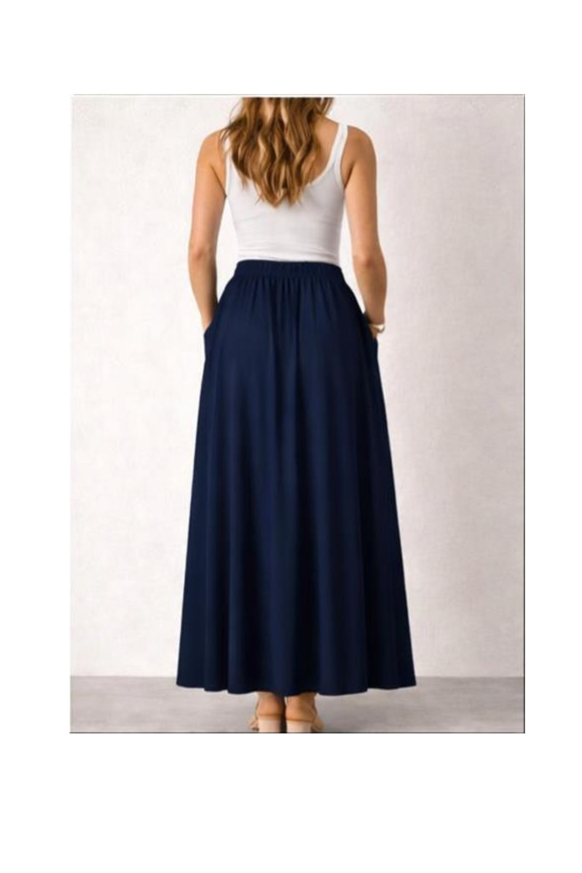 memetti m şekil  Kadın Lacivert Beli Lastikli Cepli Double Bilek Boy Poplin Etek - Görsel 4