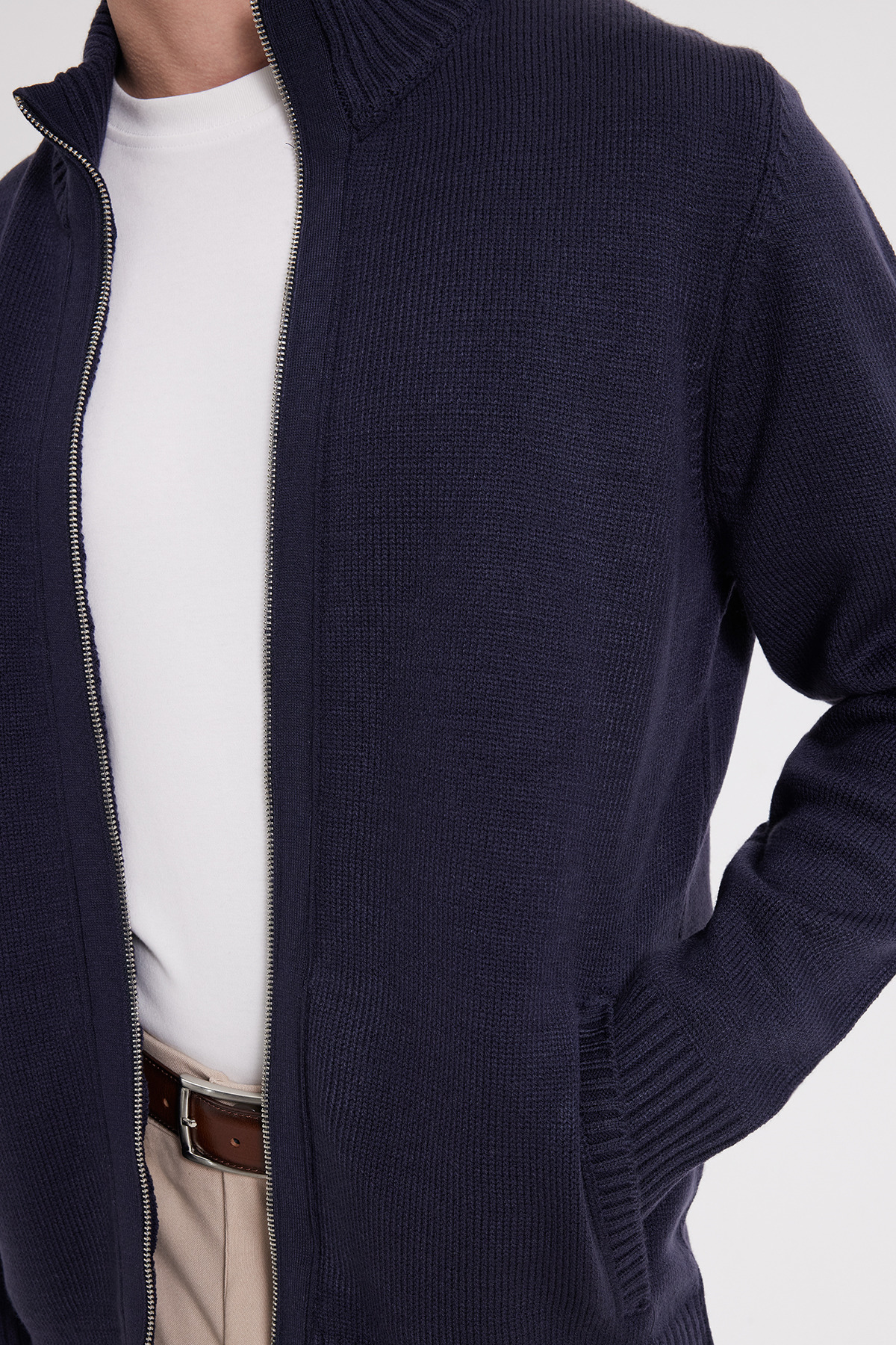 Tudors  Erkek Standart Fit Normal Kesim Fermuarlı Lacivert Hırka - Görsel 4