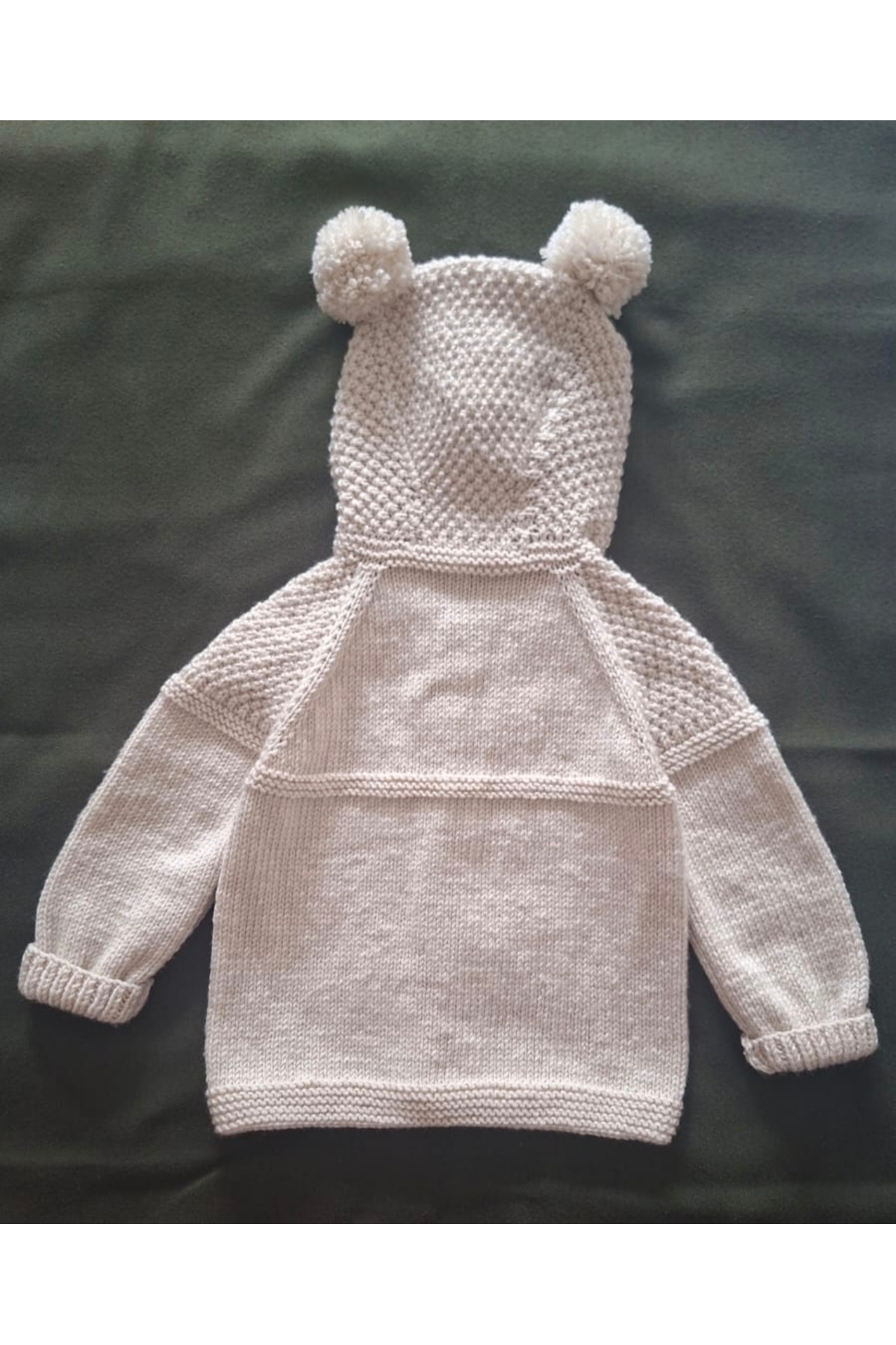 MİNOHOUSE El örgüsü bej rengi unisex kapüşonlu bebek hırka fotoğrafı 2 (önizleme)