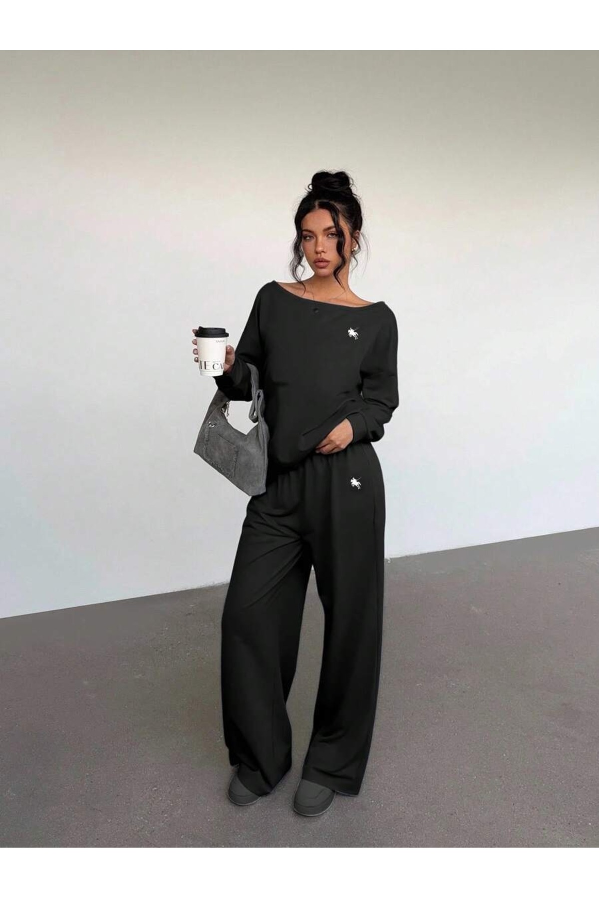 Women Figure Horse Printed Boat Neck Flat Leg Jogger Bottom Top Tracksuit