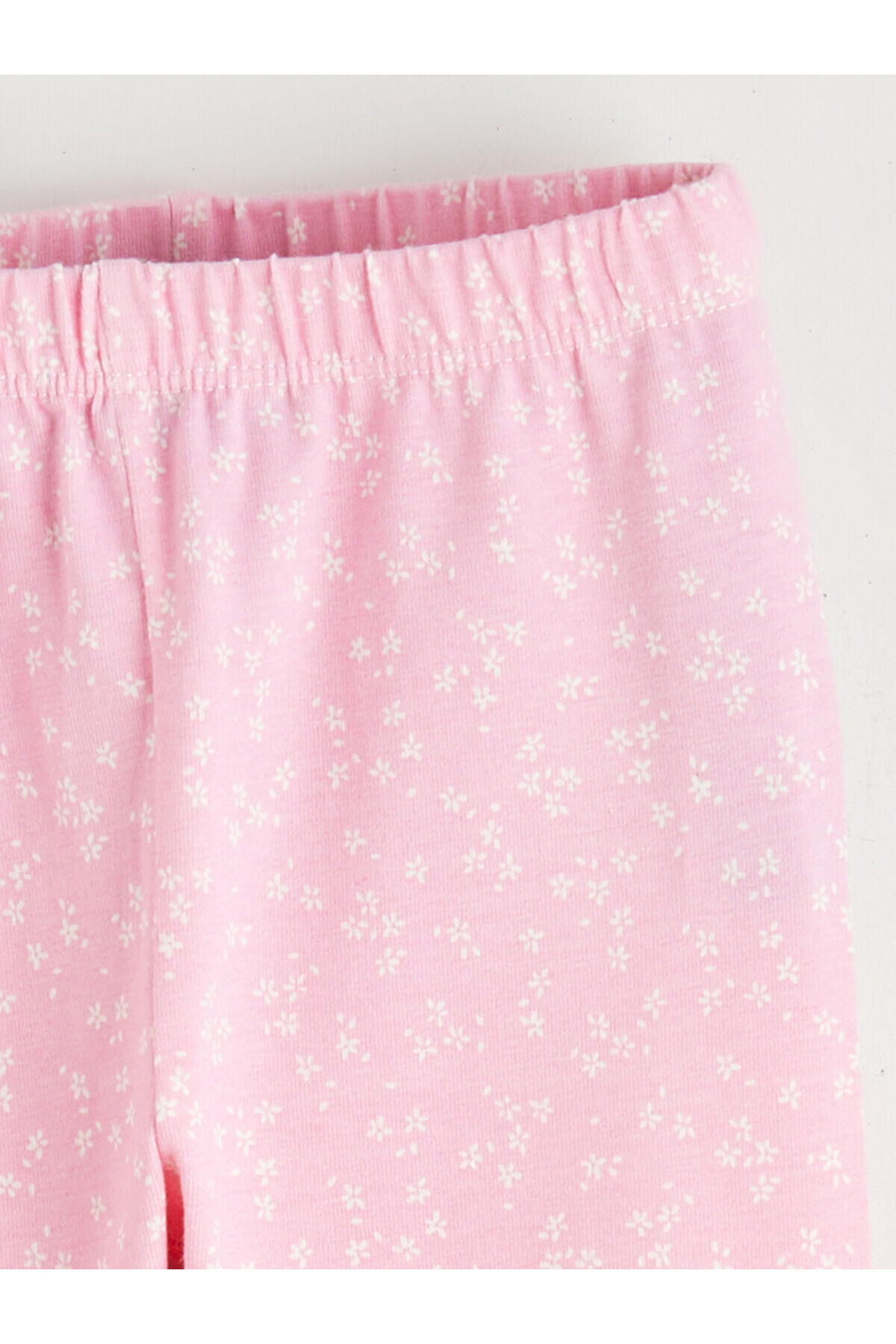LC Waikiki Meral Collection Ekru Minnie Mouse Baskılı Kız Bebek Tişört ve Tayt fotoğrafı 7 (önizleme)