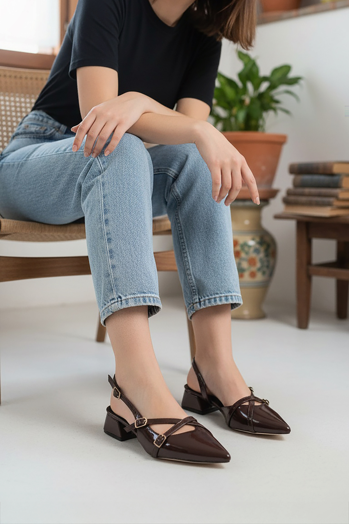 oyyo  Kahverengi rugan Arkası Açık Sivri Burunlu Kısa Topuk Günlük Babet Kadın Topuklu Ayakkabı - Görsel 2