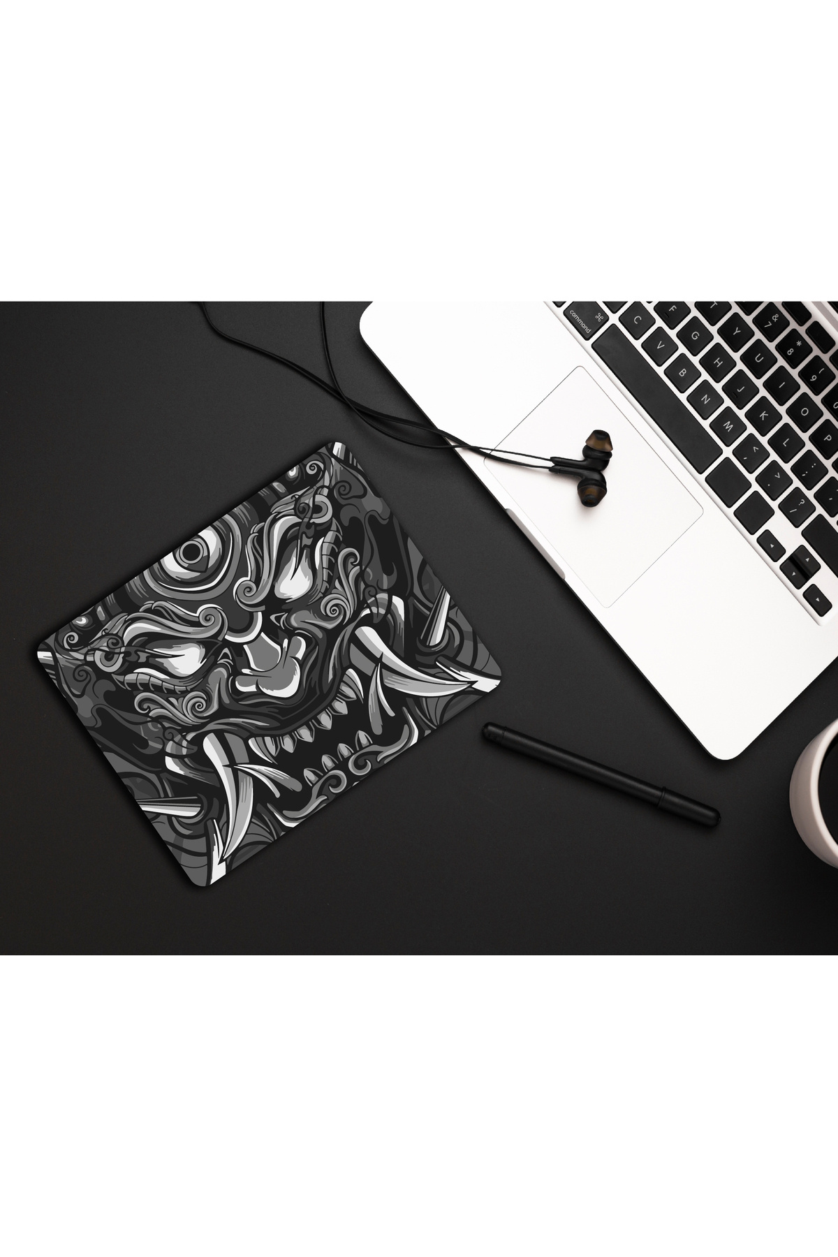 İnfernal Oni Gaming Oyuncu XL Mouse Pad Kaydırmaz Dikişli Mousepad 480x400x3 Mm Dikişli Premium Model