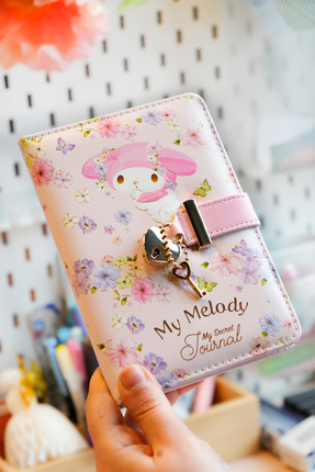 Victoria's Journals My Melody Kilitli Günlük A6 192 sayfa 80 gr.