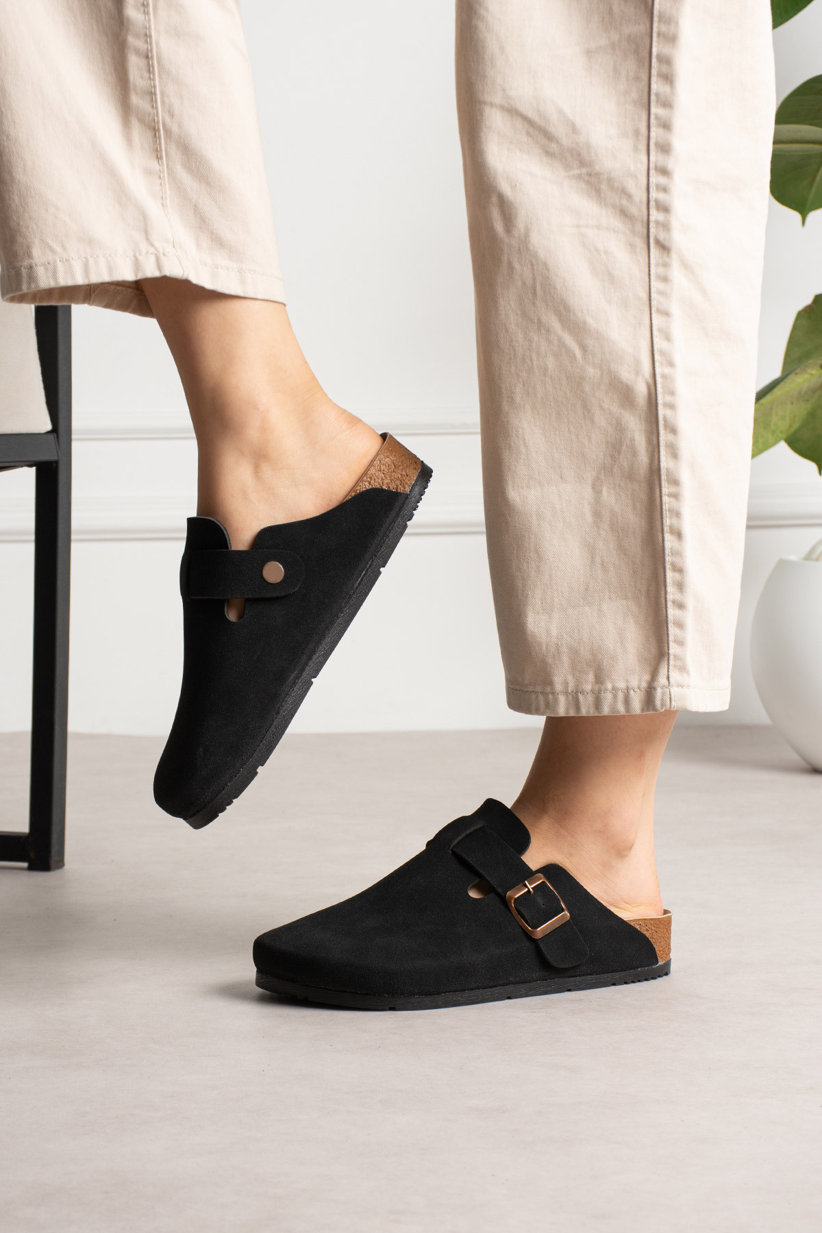 starmarj Unisex Önü Kapalı Tokalı Sabo Günlük Ev ve Dışarı Terliği görsel 2