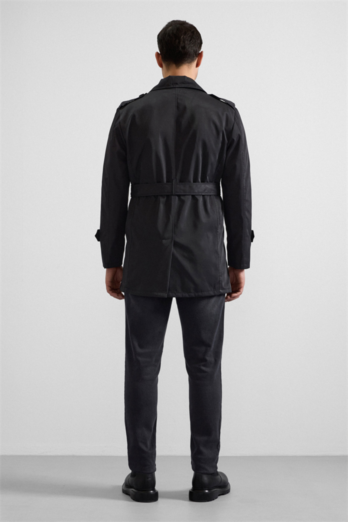 SÜVARİ  Siyah Slim Düz Cepsiz Trençkot - Görsel 4