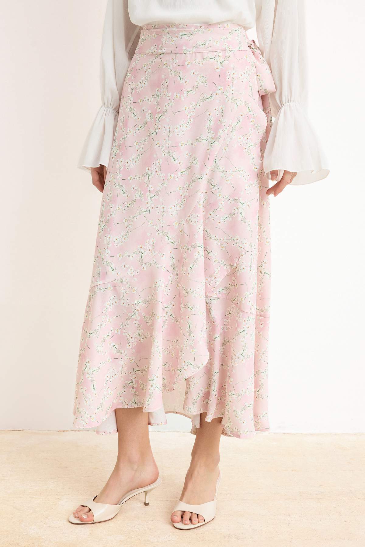 Trendyolmilla  Pudra Çiçekli Kruvaze Dokuma Etek TCTSS25EE00006 - Görsel 3