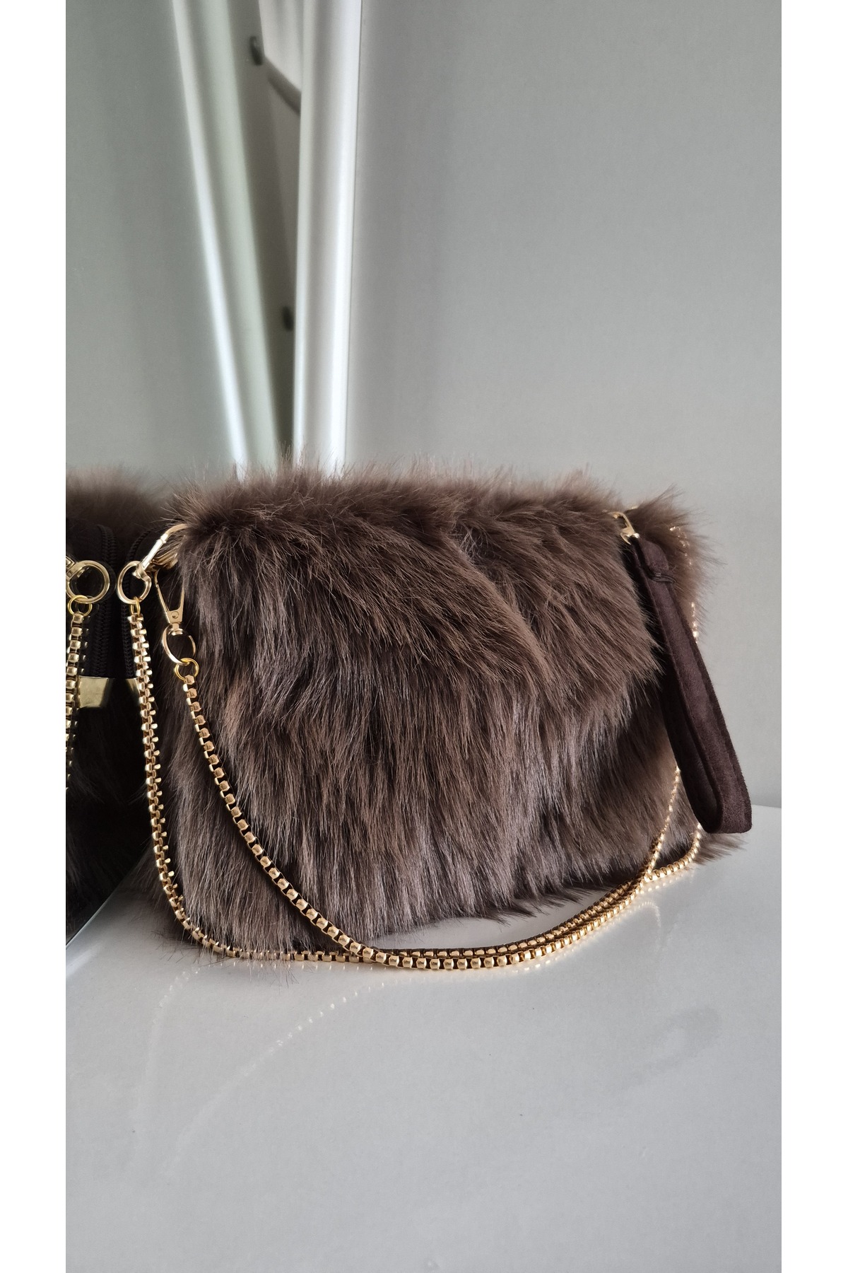 espoi collection Tüylü Zincir Çanta görsel 2