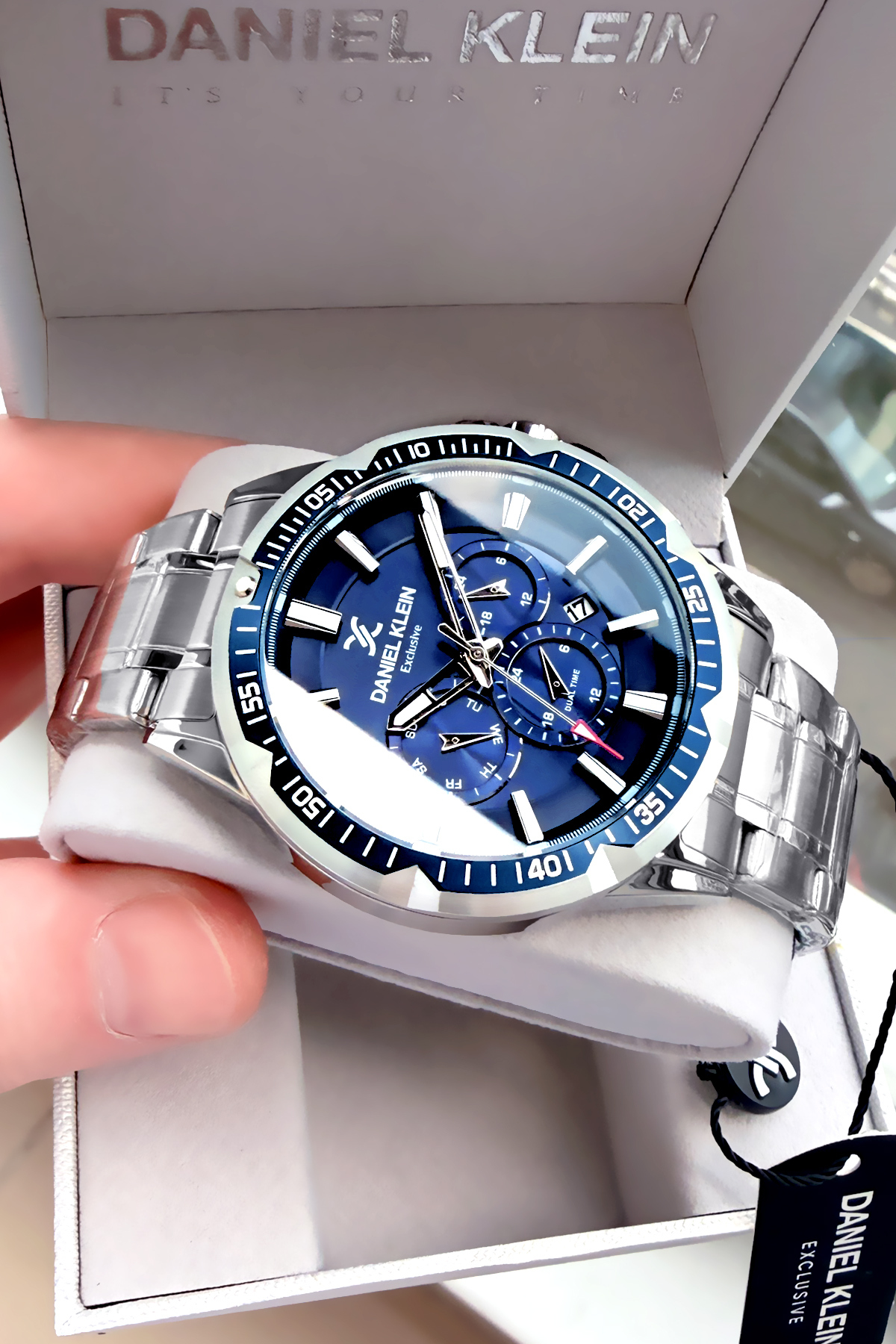 Exclusive Genuine Men Wrist Watch Waterproof Silver Color Steel Band Dke2004c9