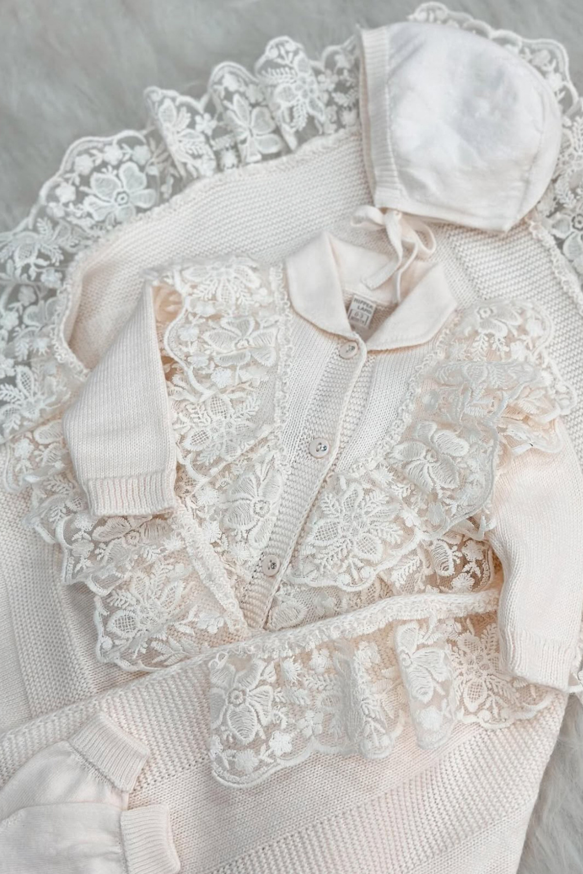 Naka Concept Elegans Kız Bebek Triko 5’li Hastane Çıkış Seti-Premium Cotton Knit Newborn Set-Gift Ready fotoğrafı 4 (önizleme)