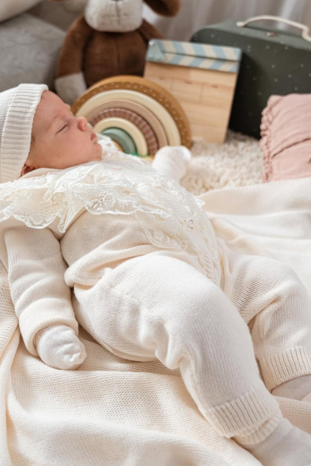 Naka Concept Elegans Kız Bebek Triko 5’li Hastane Çıkış Seti-Premium Cotton Knit Newborn Set-Gift Ready fotoğrafı 3 (önizleme)