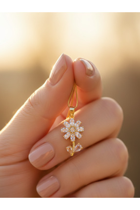 CherryPop Takı Taşlı Çiçekli Gold Çelik Kolye - Kararmaz - Sevgiliye Hediye