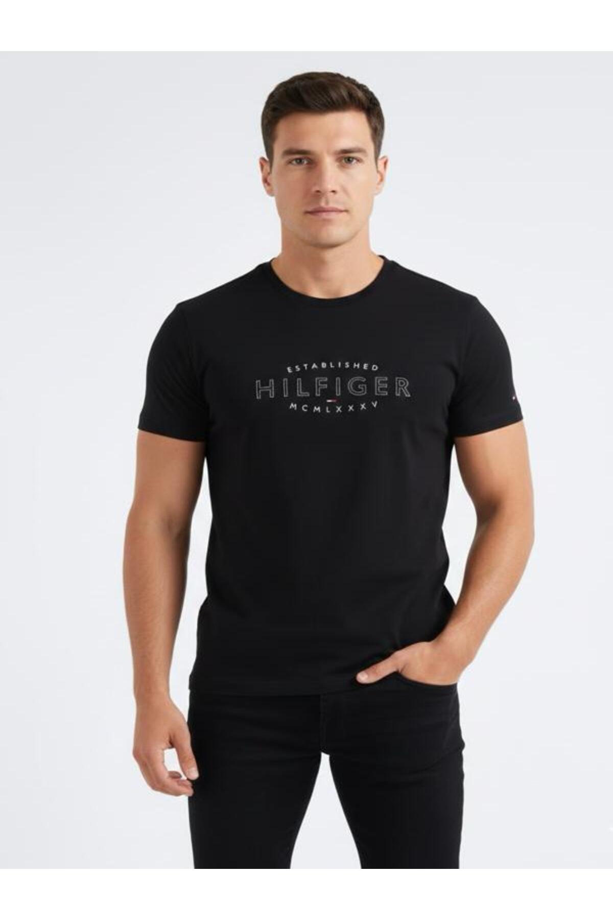 تامی هیلفیگر تی‌شرت مردانه طرح منحنی با لوگوی ارگانیک از جنس پنبه ارگانیک