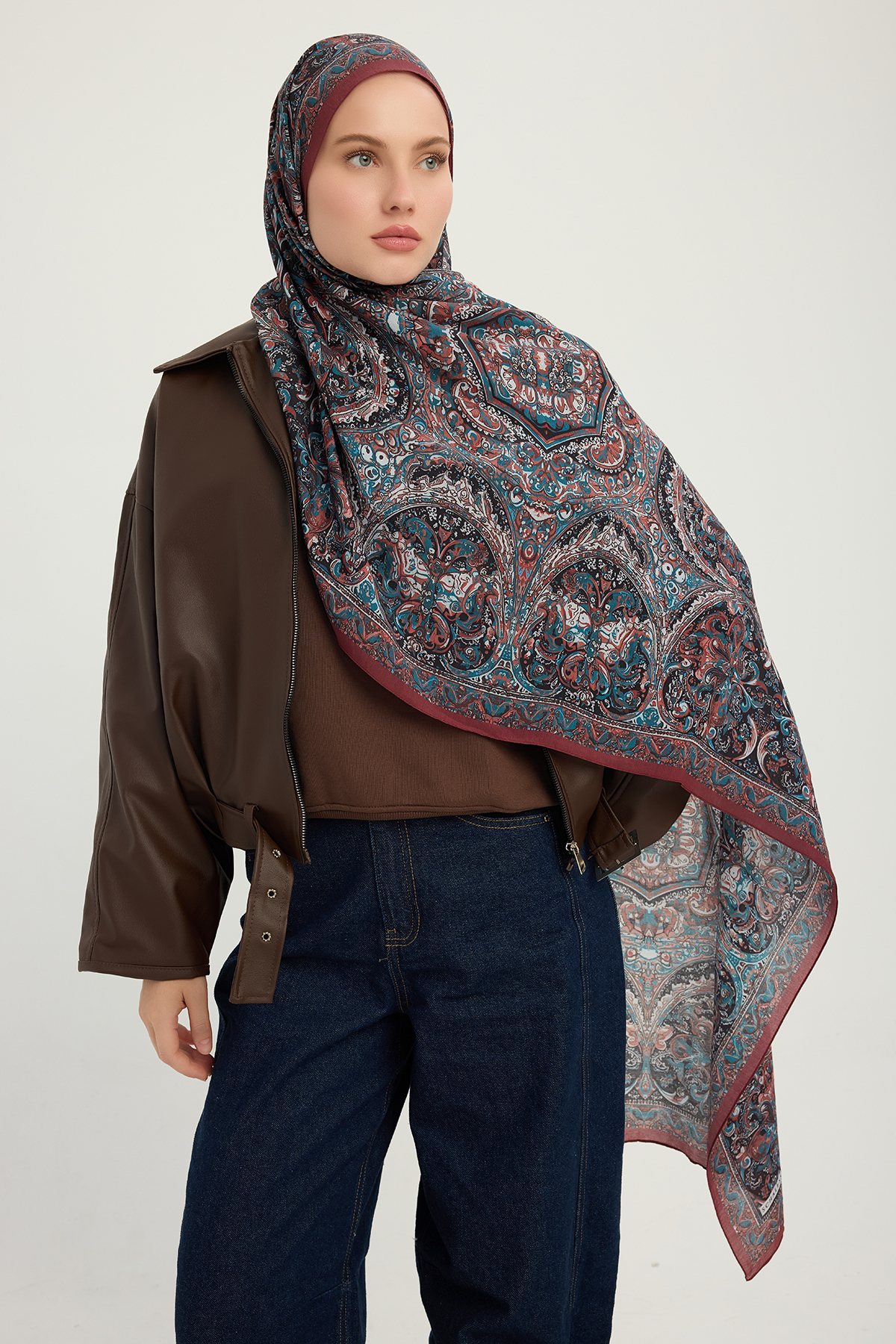 Eternal Palaces - Burgundy - Vierra Patterned Viscose Shawl - 70x190 Cm