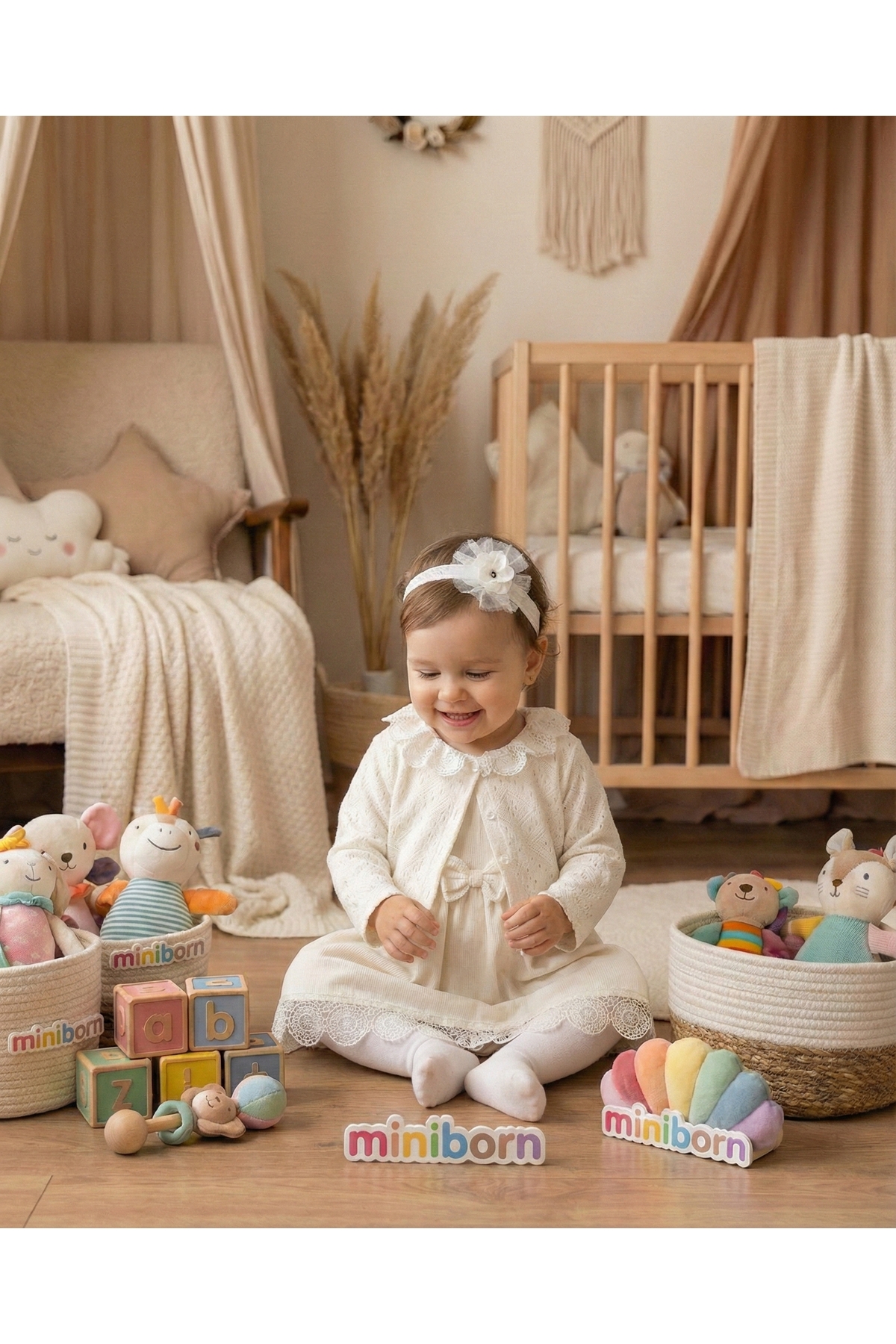 MİNİBORN KIZ UZUN KOLLU EKRU PAMUK KETEN İÇİ SIFIR KOL TRİKO HIRKALI YAKA VE ETEK TIĞ İŞİ DETAY ELBİSE SET fotoğrafı 3 (önizleme)