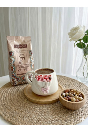 Niveis Kişiye Özel El Yapımı Tasarım Lale Desenli Porselen fincan