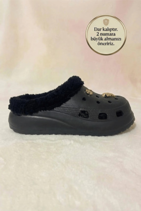 KARDEŞLER ÇORAP Siyah Renk İçi Peluş Gold Tokalı Sabo Terlik