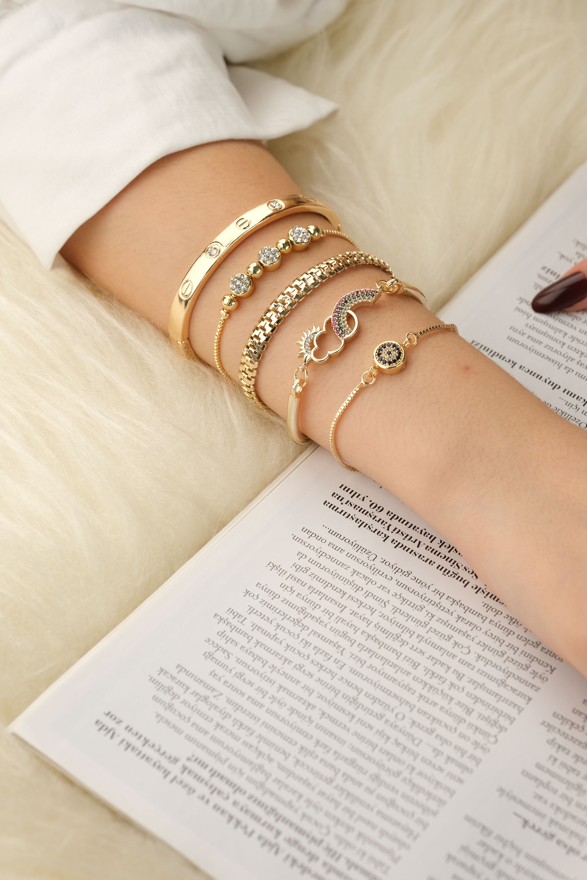 WOMEN 'S COMBINATION SET BRACELET EXCLUSIVE