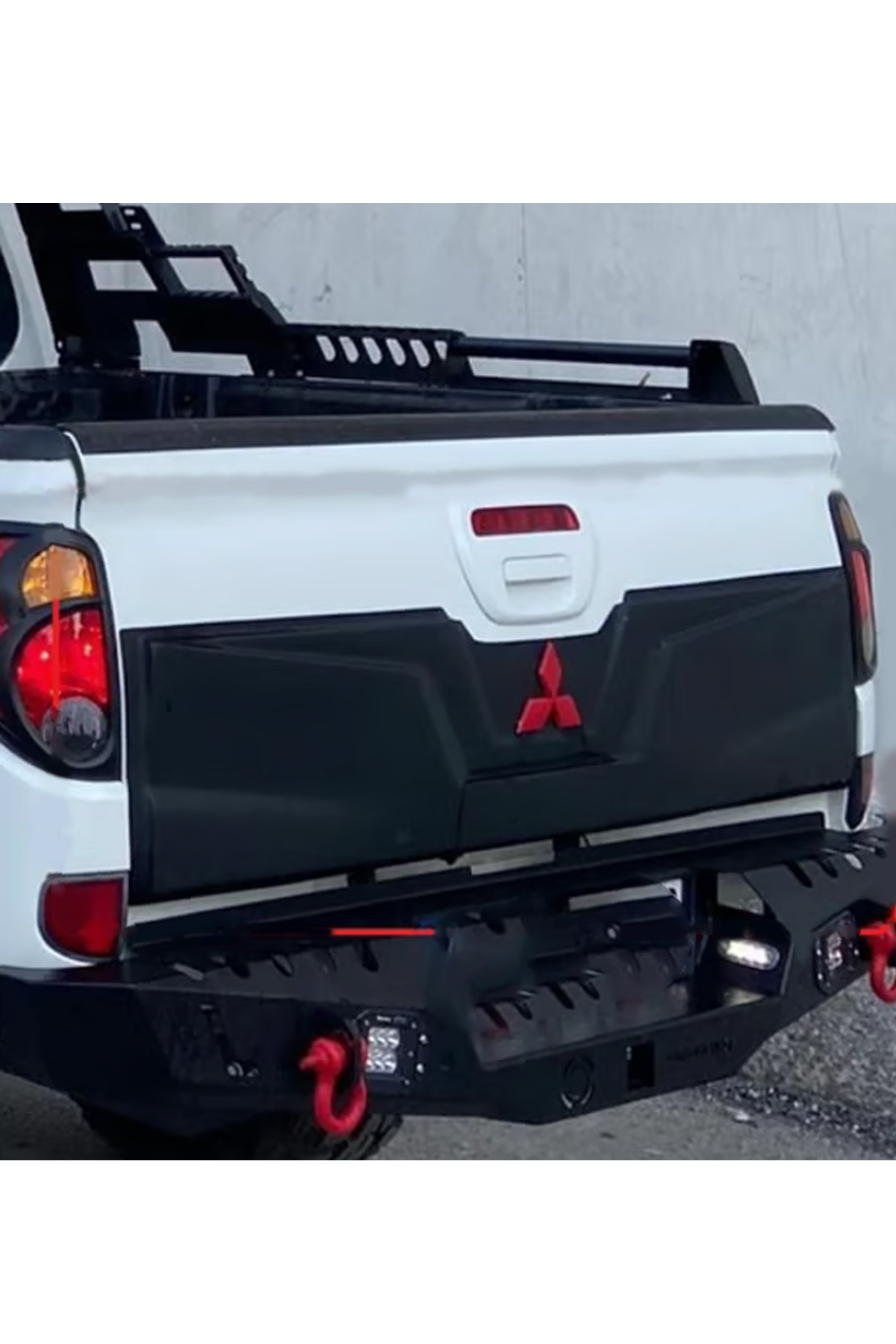 TMZ Garage 2007-2014 MİTSUBİSHİ L200 ARKA BAGAJ YARIM KAPAK